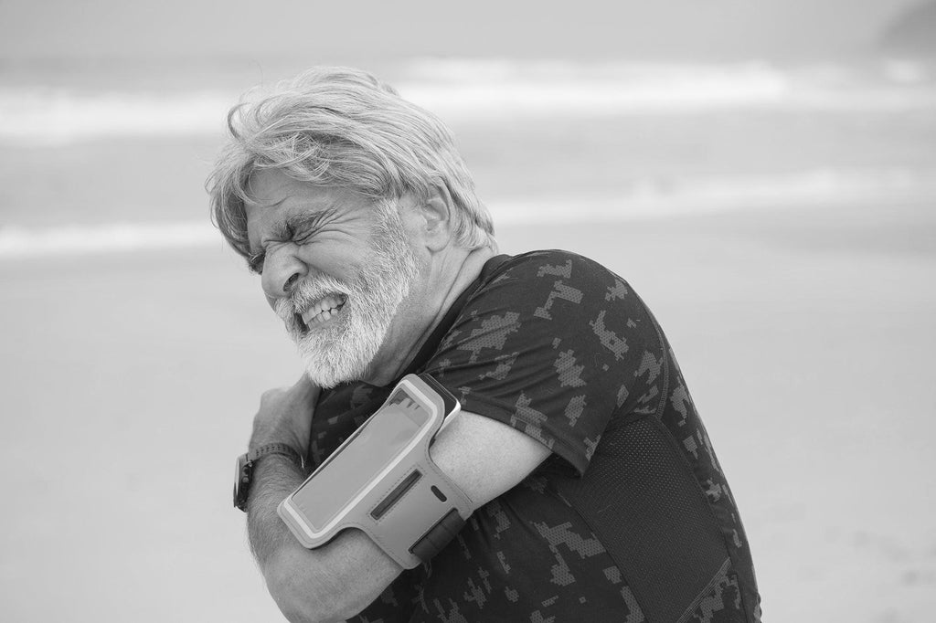 My Shoulder Feels Like It’s Popping Out! - Leading Edge Physiotherapy