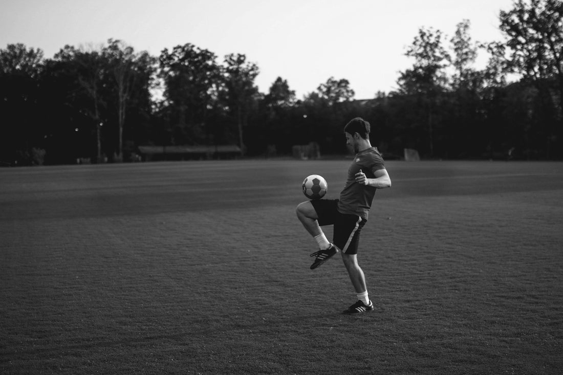 How To Prevent Injuries In Football (Soccer) – The Fifa 11+ - Leading Edge Physiotherapy